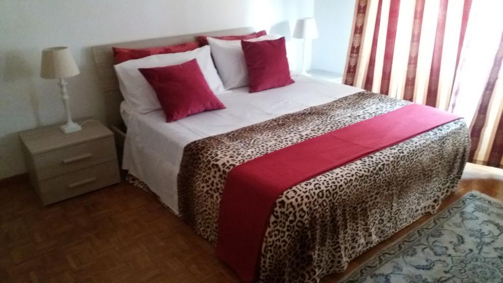 Guest House Il Marchese Del Grillo Rom Rum bild